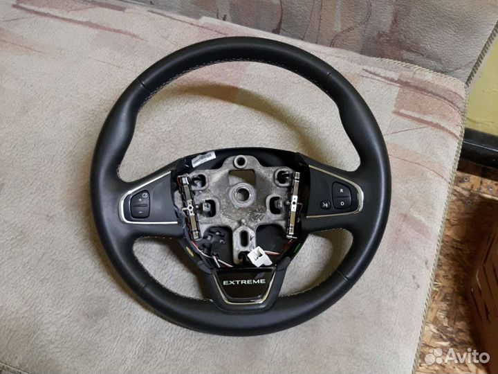Рулевое колесо Рено Каптюр