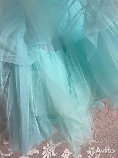 Платье для девочки нарядное 104