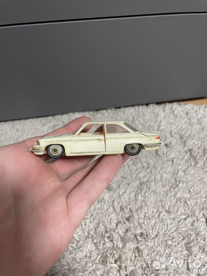 Модель СССР 1:43 Panhard 24BT