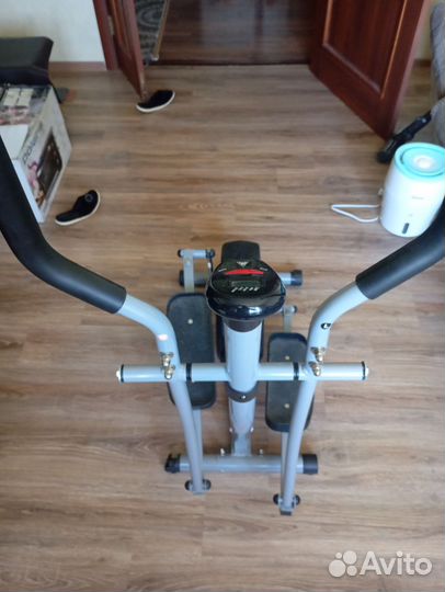 Эллиптический тренажер