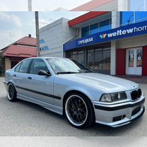 BMW M3 3.0 MT, 1992, 200 000 км, с пробегом, цена 2 500 000 руб.