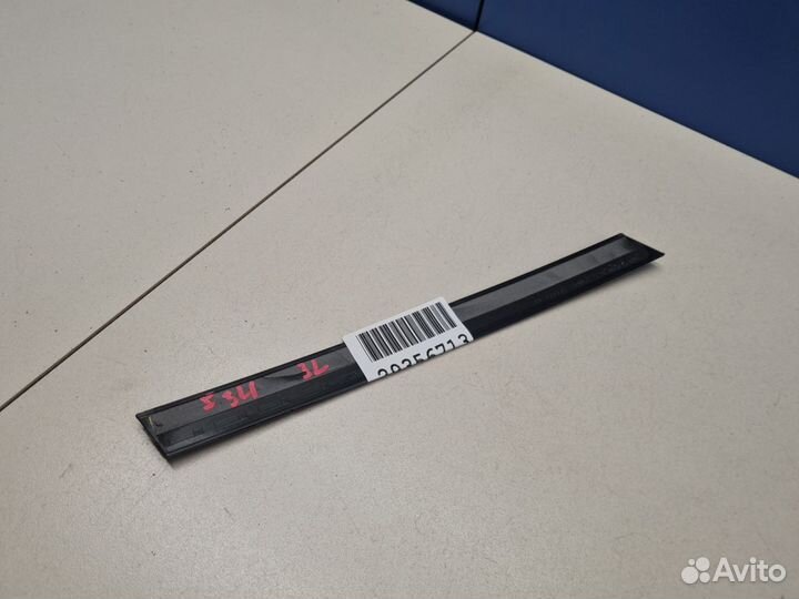 Молдинг стекла глухого заднего левого BMW 3 F34 Gr