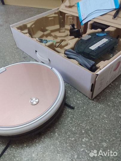 Продам робот пылесос ilife