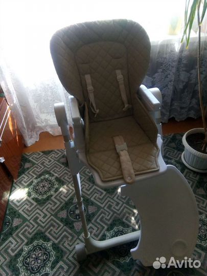 Стул для кормления