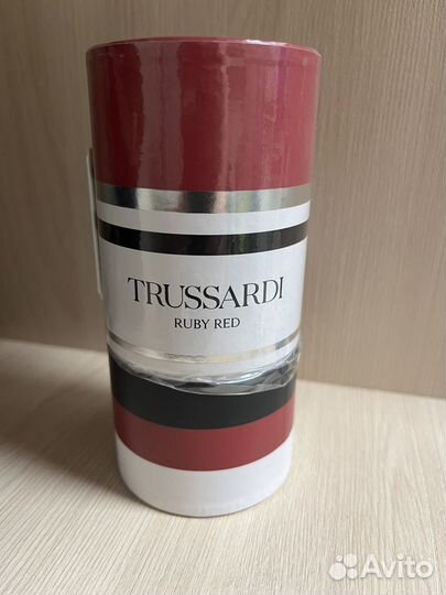 Парфюм trussardi