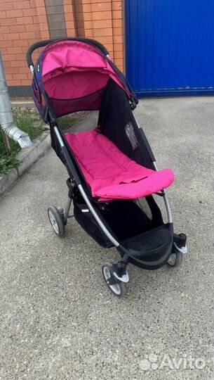 Прогулочная коляска
