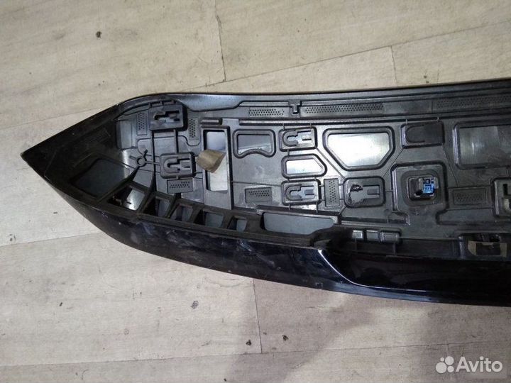 Спойлер крышки багажника Mercedes Benz X166