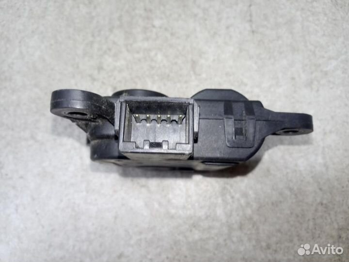 Сервопривод заслонок печки Hyundai Solaris RB 2010