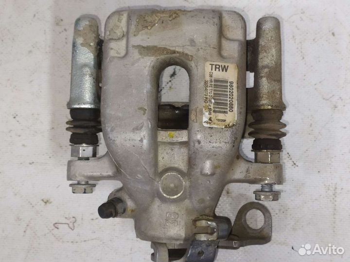 Суппорт правый задний Пежо 408