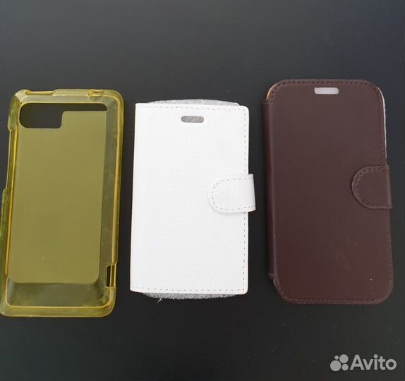 Чехлы на смартфон