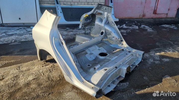 Крыло заднее правое Toyota Corolla Runx NZE121