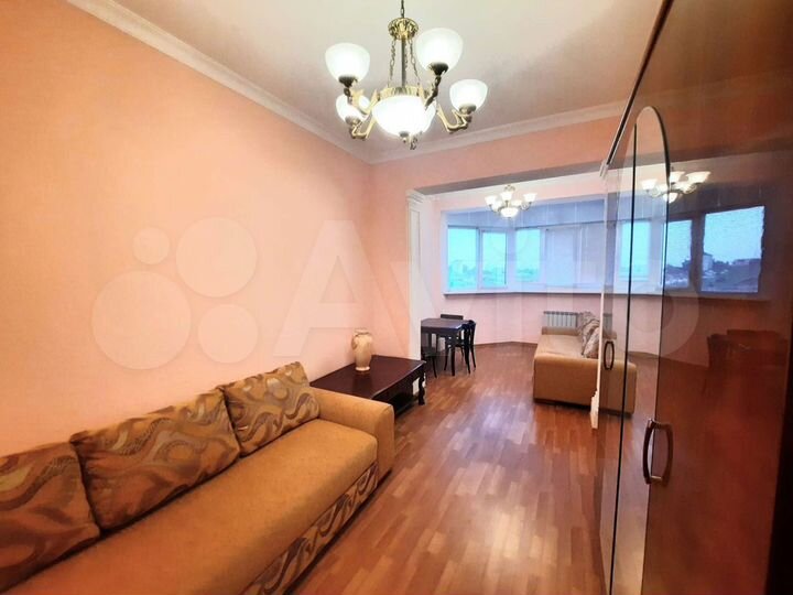 2-к. квартира, 87 м², 2/14 эт.