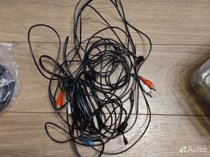 Кабели для аудио- и видеотехники и пк, торг