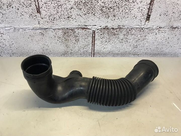 Патрубок воздушного фильтра Peugeot 206 хетчбек