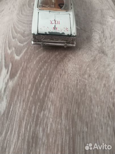 Модель 1/43 москвич 427 СССР