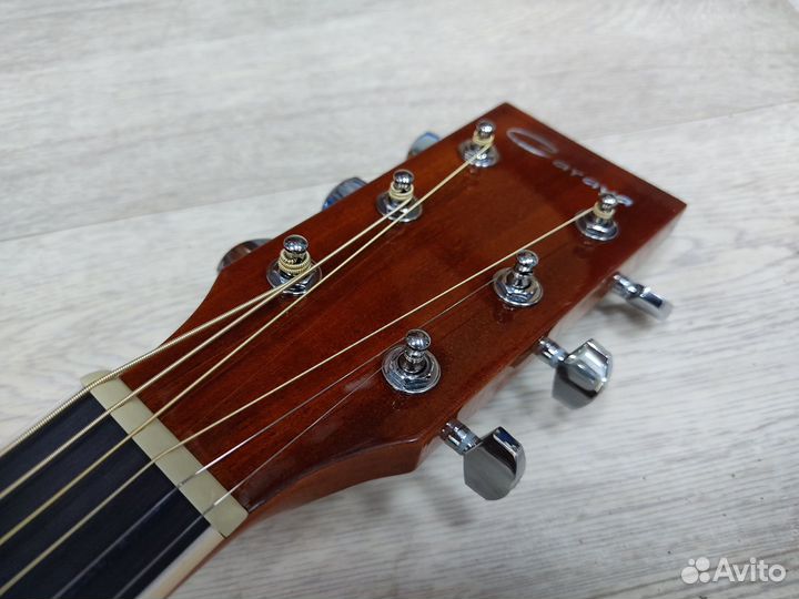 Акустическая гитара Caraya