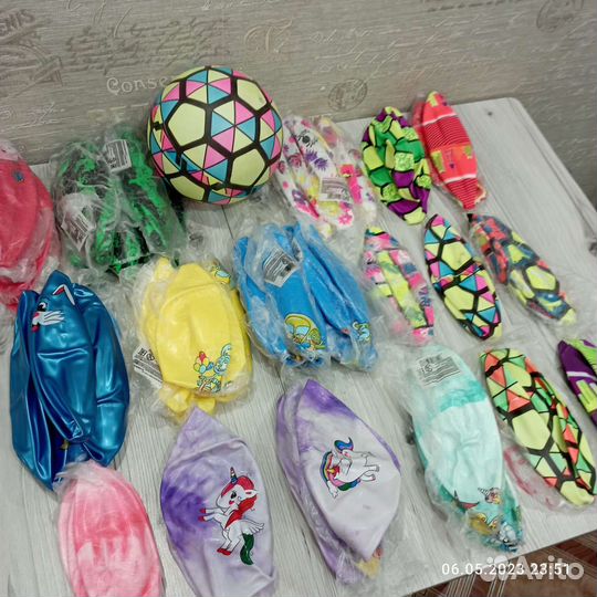 Водные пистолеты, мячи и т.д