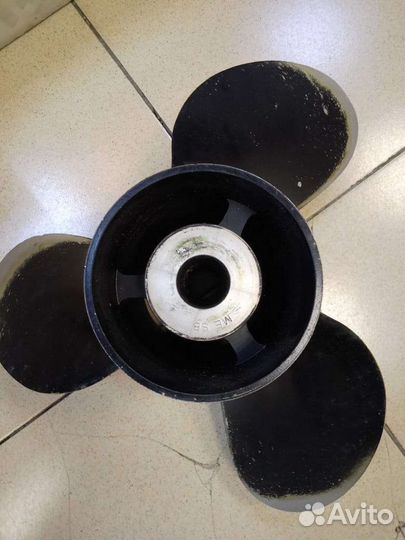 Винт лодочный