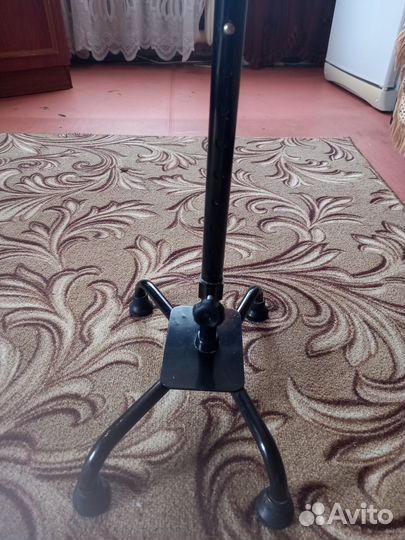 Продам трость 4 х опорную