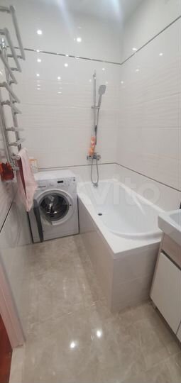 2-к. квартира, 52 м², 9/9 эт.