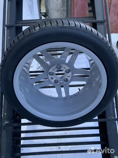 Колесо на mersedes r17