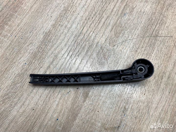 Поводок Заднего Дворника Zotye Coupa