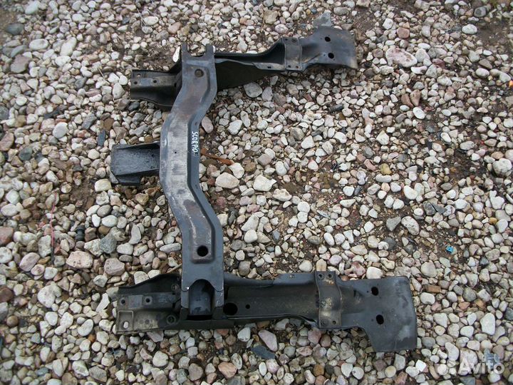 Подрамник Форд Скорпио 2