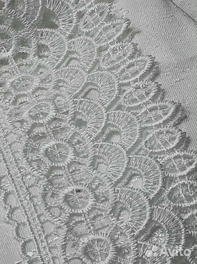 Скатерть новая, белая