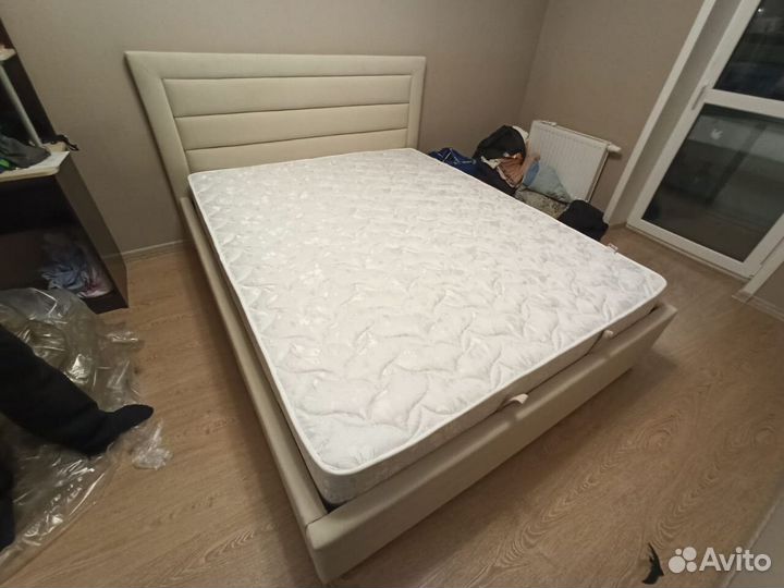 Кровать Дизайнерская + Матрас