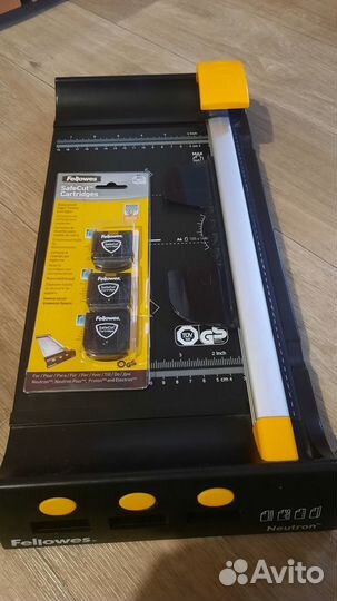 Резак для бумаг