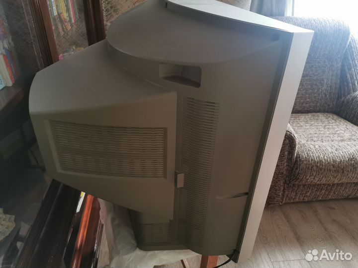 Телевизор LG rt-29fb30vx