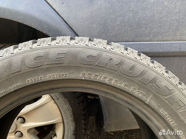 Bridgestone Ice Cruiser 7000 205/55 R16