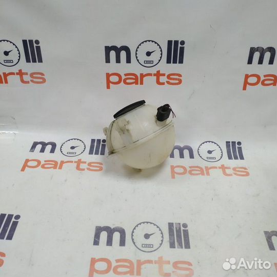Бачок расширительный Audi Q3 8U 2014