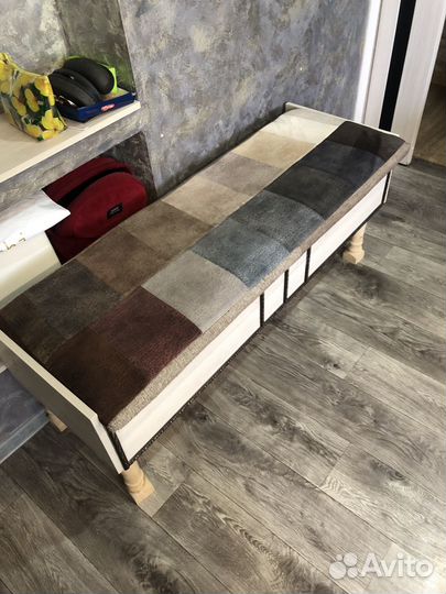 Банкетка с местом для хранения