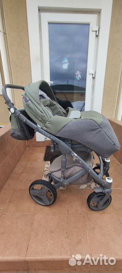 Коляска 3 в 1 Riko vario