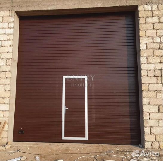 Ворота гаражные секционные