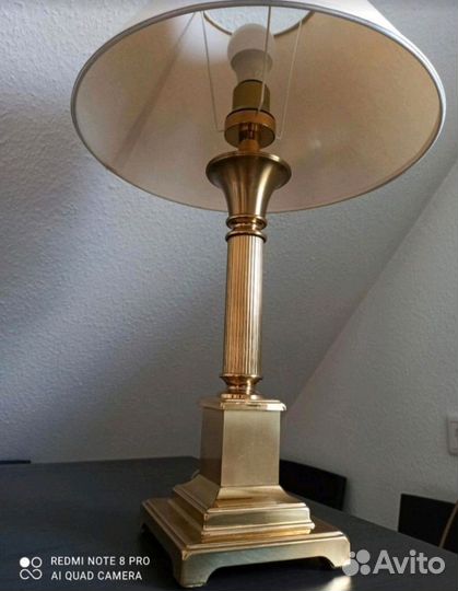 Лампа настольная