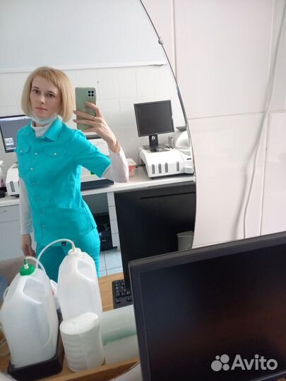 Медицинский костюм женский