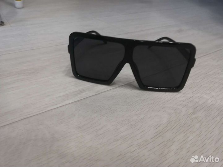 Солнцезащитные очки квадрат