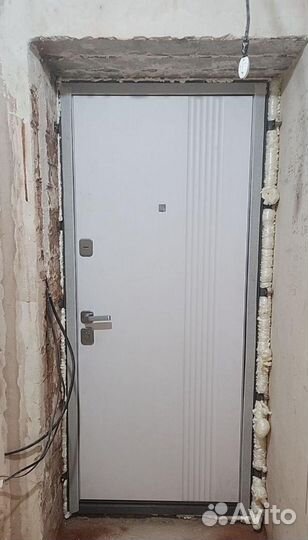 Дверь входная металлическая
