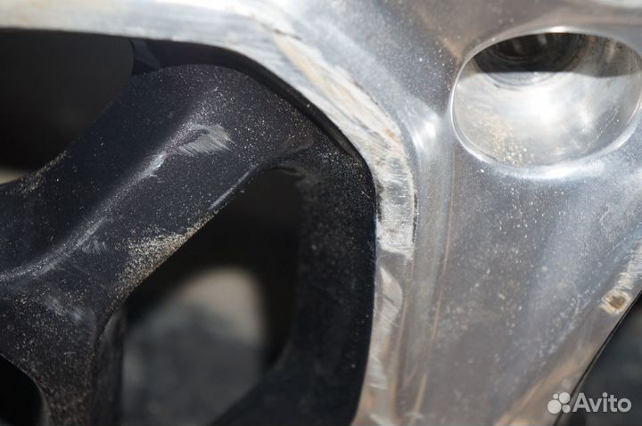 Колесо Polished/Tech Gray Alum Jeep Grand Cherokee