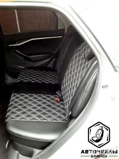 Авточехлы из экокожи Ромб