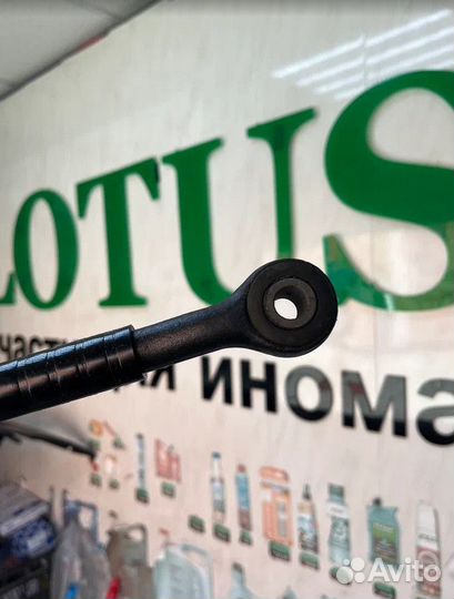 Тяга рулевая правая audi 100 45 кузов 1990-94