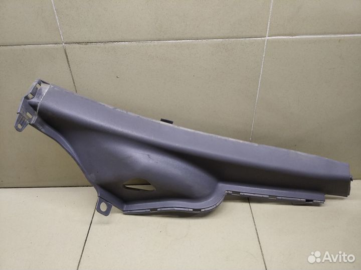 Обшивка стойки RIO 2005-2011