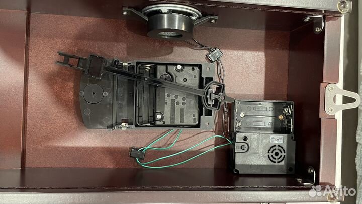 Часы настенные Rhythm