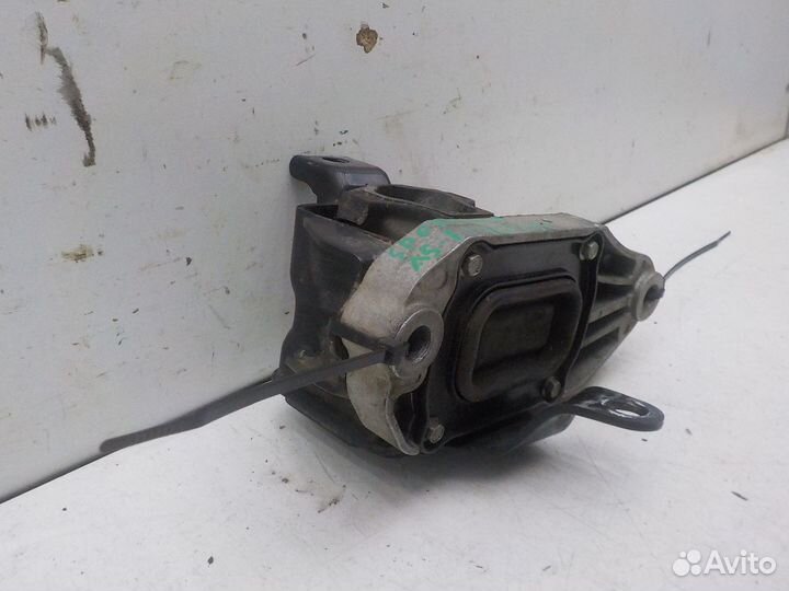 Б/У Б/У Опора двигателя Kia Sportage 2016- 2183