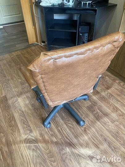 Стул компьютерный