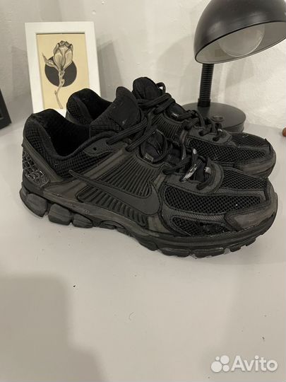 Кроссовки nike zoom vomero 5