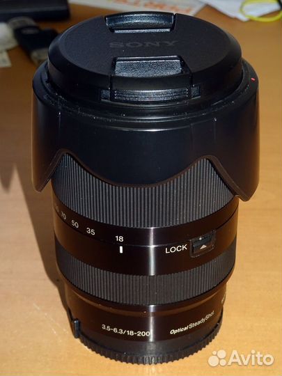 Sony E 18-200 mm f/ 3.5-6.3 OSS LE