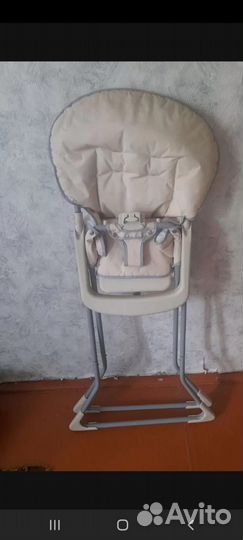 Стул для кормления